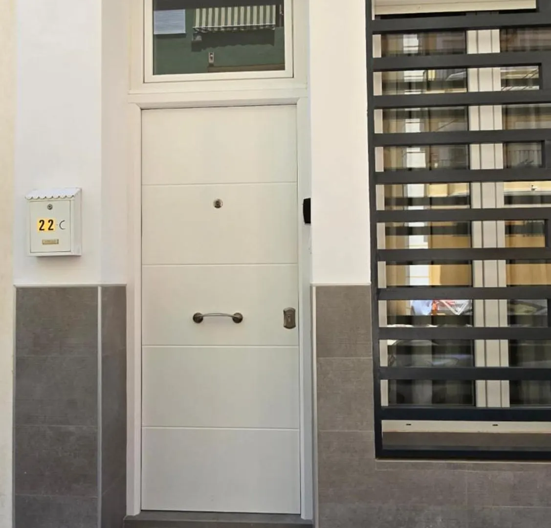 Apartamento DELUXE Primera Línea de Playa! Torre Del Mar